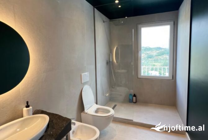 Luxury villas for rent in Tirana 4+1, Furnished