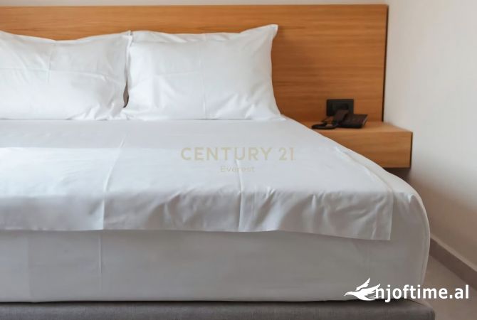 Ambient biznesi ne shitje 5+1 ne Sarande - 2,500,000 Euro