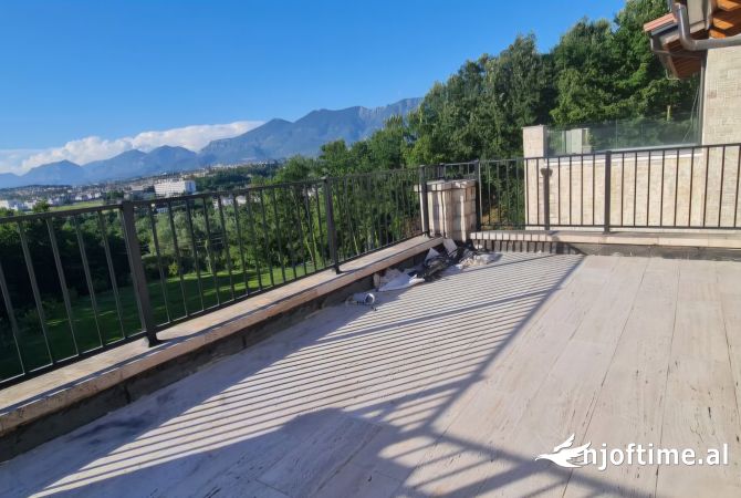 Shtepi ne shitje 3+1 ne Tirane - 950,000 Euro