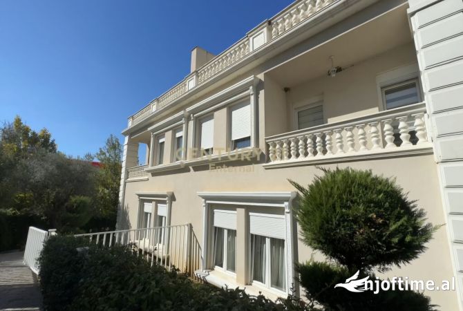 Shtepi ne shitje 4+1 ne Tirane - 950,000 Euro