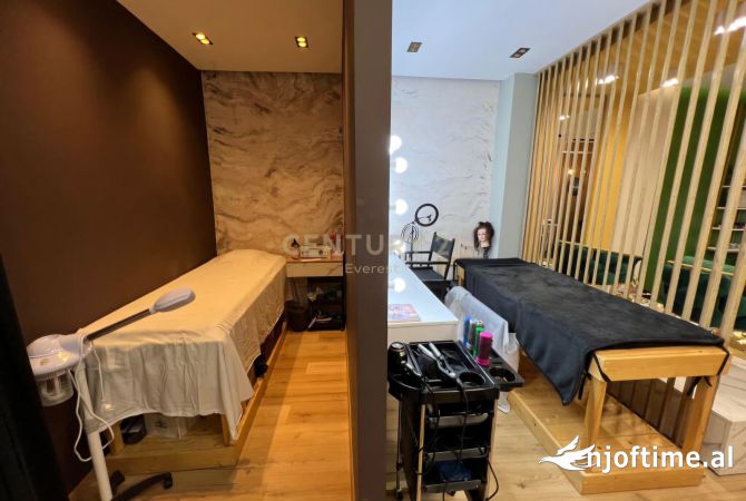 Ambient biznesi ne shitje 3+1 ne Tirane - 15,000 Euro