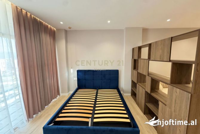 Shtepi ne shitje Apartament ne Tirane, 2+1, Mobilimi E mobiluar, Pagesa 165,000  Euro.