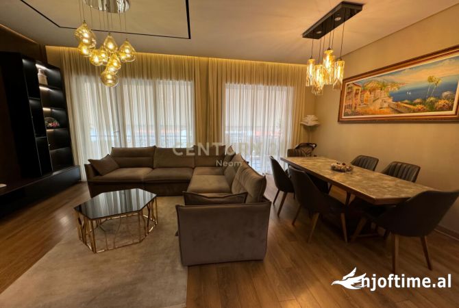 Shtepi ne shitje 2+1 ne Tirane - 450,000 Euro