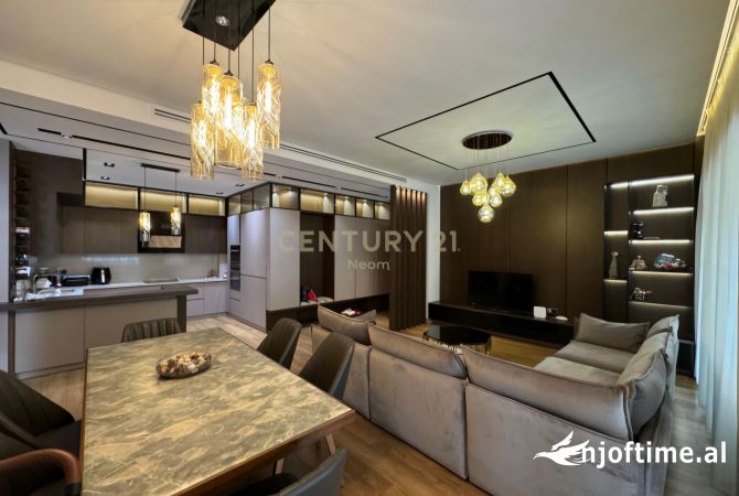 Shtepi ne shitje 2+1 ne Tirane - 450,000 Euro