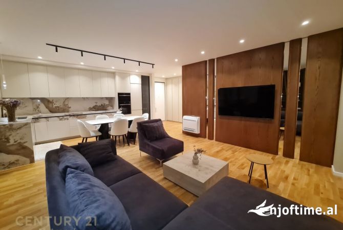 Casa in vendita 3+1 a Tirana - 416,000 Euro