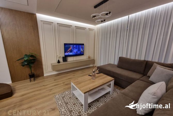 House for Rent 2+1 in Tirana - 1,800 Euro