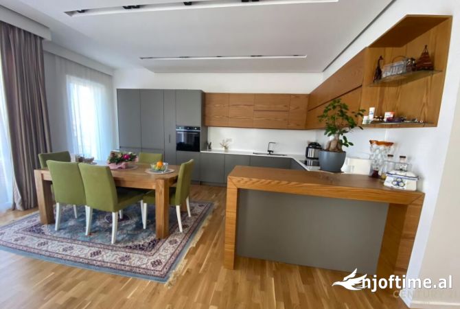 Casa in vendita 2+1 a Tirana - 330,000 Euro