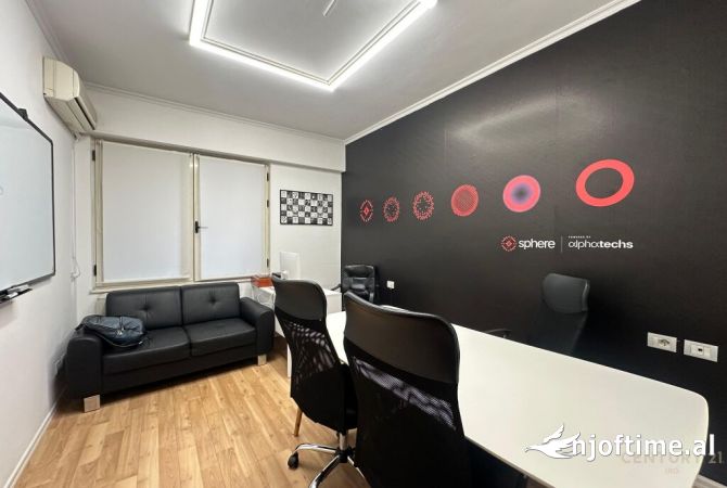 🖥️ JEPET ME QIRA AMBIENT PER ZYRA + 2 POSTE PARKIMI TEK DREJTORIA E POLICISE | ✨ OFFICE SPACE!!!!