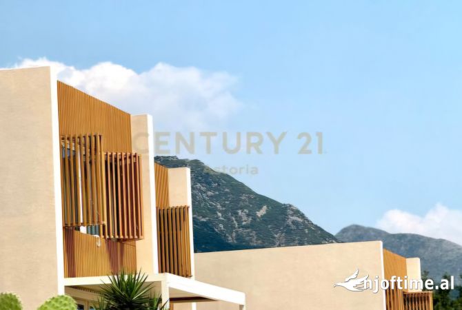 Shtepi ne shitje Apartament ne Himare, 2+1, Mobilimi E mobiluar, Pagesa 765,000  Euro.