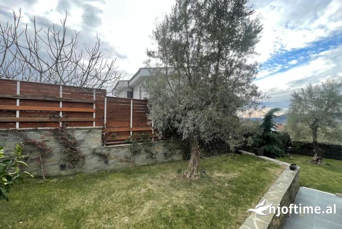 Luxury villas for sale in Tirana 4+1, Furnished