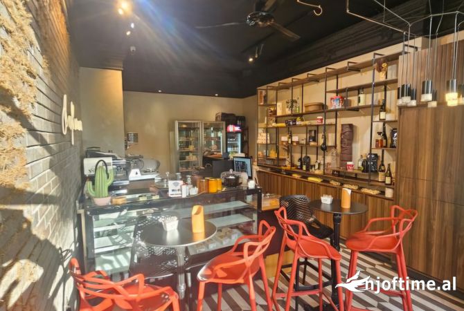Business Property in Sale 2+1 in Tirana - 16,000 Euro