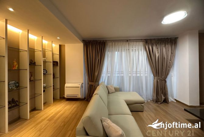 Shtepi ne shitje 1+1 ne Tirane - 240,000 Euro