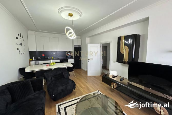 Shtepi ne shitje 2+1 ne Tirane - 165,000 Euro