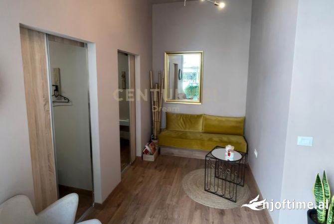 Ambient biznesi ne shitje 1+1 ne Tirane - 375,000 Euro