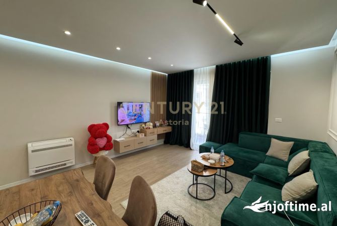 Shtepi ne shitje 2+1 ne Tirane - 240,000 Euro