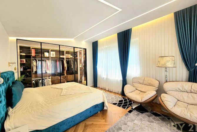 Shtepi ne shitje 3+1 ne Tirane - 700,000 Euro