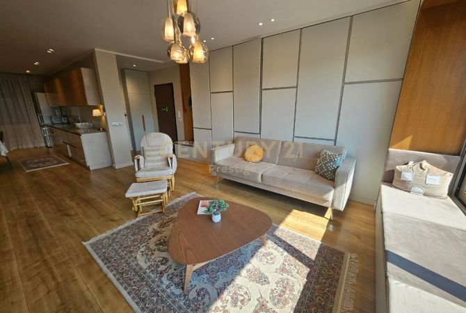 Shtepi me qera Apartament ne Tirane, 2+1, Mobilimi E mobiluar, Pagesa 1,400  Euro.