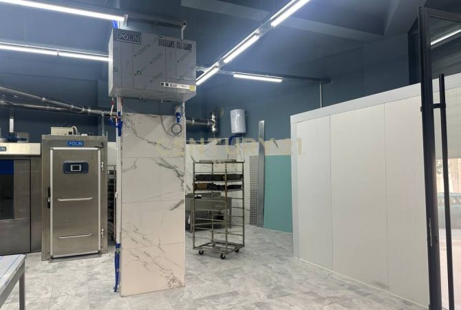 Ambjent biznesi ne shitje 1+1 ne Tirane - 560,000 Euro