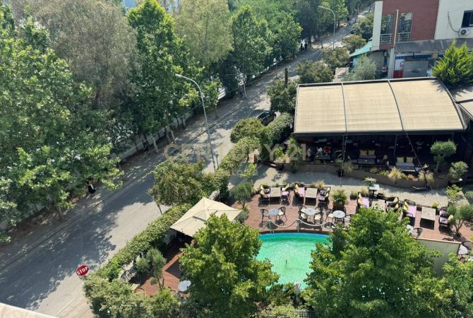 Shtepi me qera 2+1 ne Tirane - 1,400 Euro