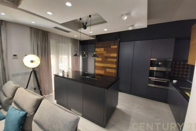 Shtepi me qera 2+1 ne Tirane - 1,500 Euro