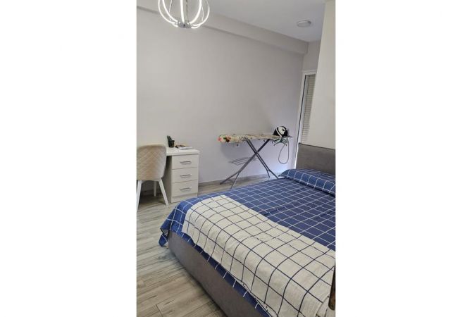 Shtepi me qera 2+1 ne Tirane - 650 Euro