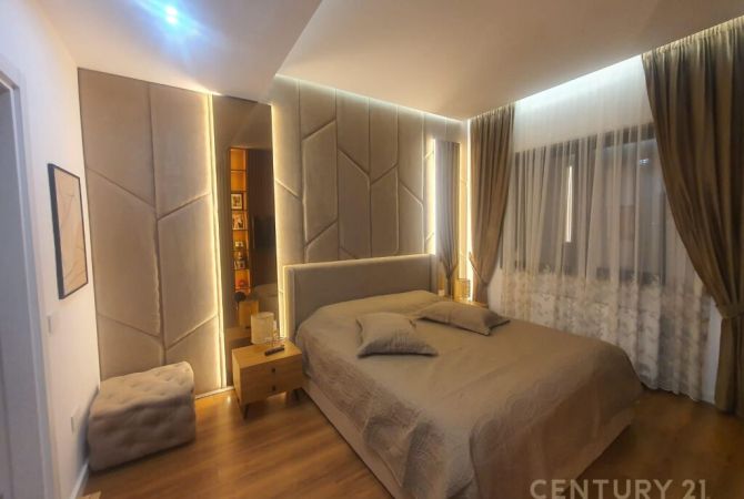 Shtepi ne shitje 5+1 ne Tirane - 1,200,000 Euro