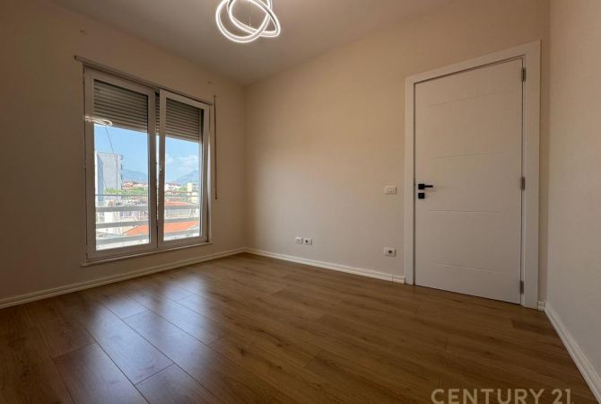 Shtepi ne shitje 1+1 ne Tirane - 126,000 Euro