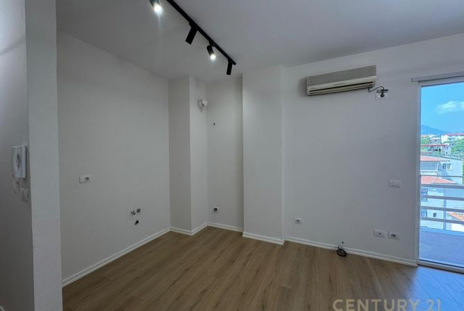 Shtepi ne shitje 1+1 ne Tirane - 126,000 Euro