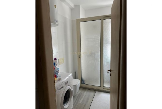 Shtepi ne shitje Apartament ne Durres, 1+1, Mobilimi E mobiluar, Pagesa 124,000  Euro.