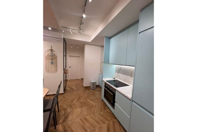 Shtepi ne shitje Apartament ne Durres, 1+1, Mobilimi E mobiluar, Pagesa 180,000  Euro.