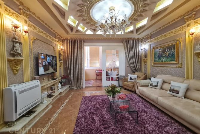Shtepi ne shitje 3+1 ne Tirane - 240,000 Euro