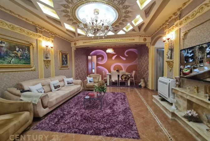 Shtepi ne shitje 3+1 ne Tirane - 240,000 Euro