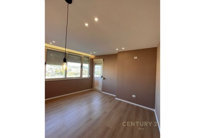 Shtepi ne shitje 1+1 ne Durres - 75,000 Euro