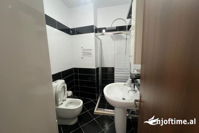 Shtepi ne shitje 1+1 ne Tirane - 95,000 Euro