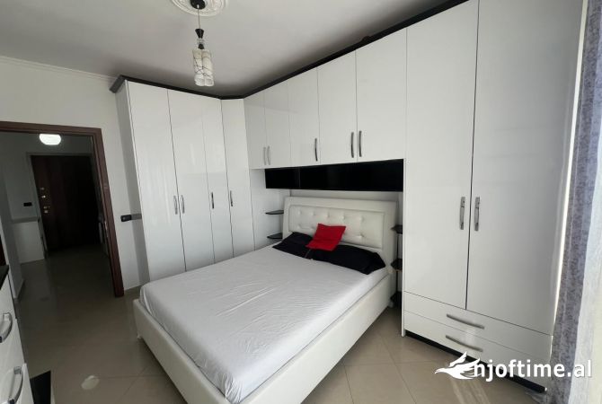 Shtepi ne shitje 1+1 ne Tirane - 95,000 Euro