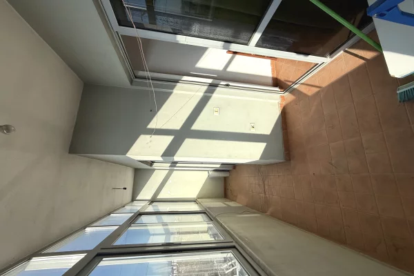 Shtepi ne shitje Apartament ne Tirane, 1+1, Mobilimi E mobiluar, Pagesa 67,000  Euro.