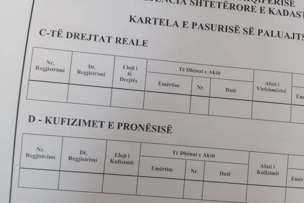 Shtepi ne shitje Apartament ne Tirane, 1+1, Mobilimi Bosh, pa mobiluar, Pagesa 91,000  Euro.