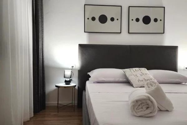 House for Rent 2+1 in Tirana - 800 Euro