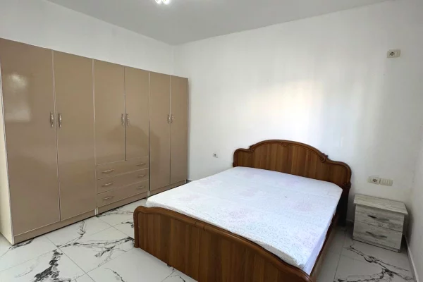Casa in affitto 1+1 a Tirana - 400 Euro