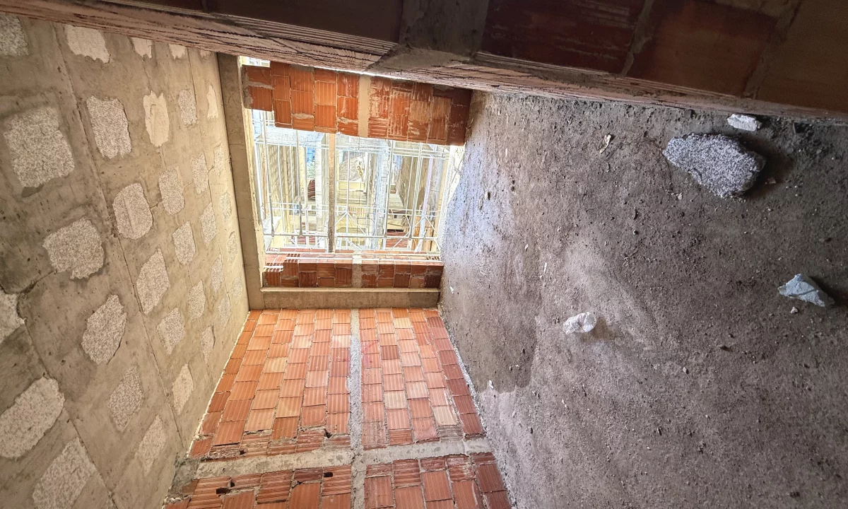 Apartment for sale in Tirana 1+1, Emty