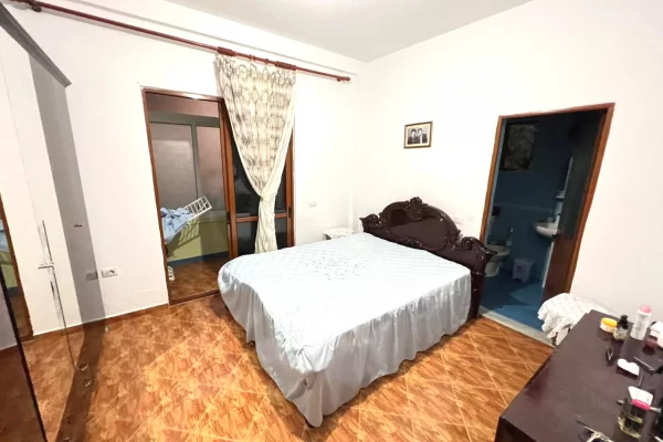 Shtepi ne shitje 3+1 ne Tirane - 400,000 Euro