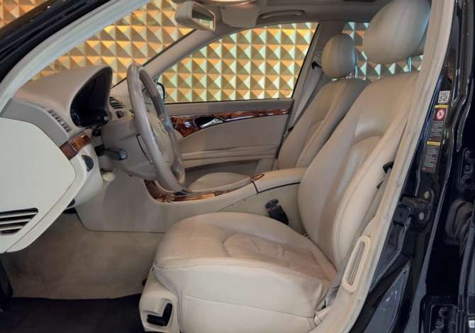 Makina ne shitje ne Tirane, Mercedes-Benz, 2005 Diesel,Kambio Automatik Pagesa 6,200  Euro.