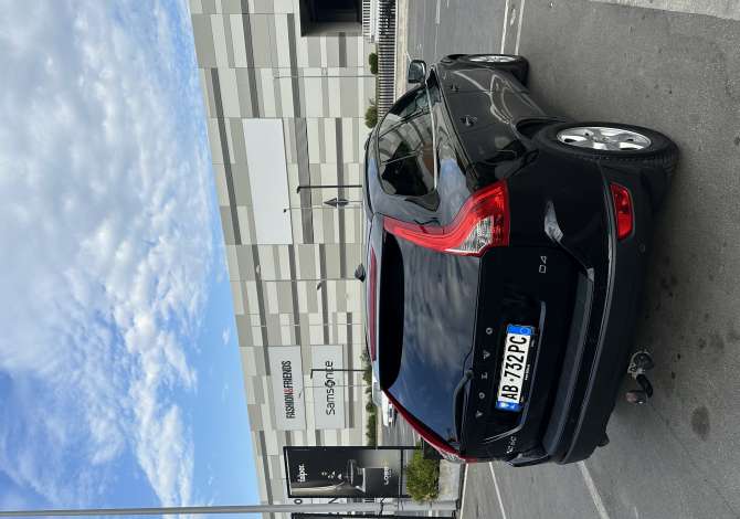 Makina ne shitje ne Tirane - 13,000 Euro