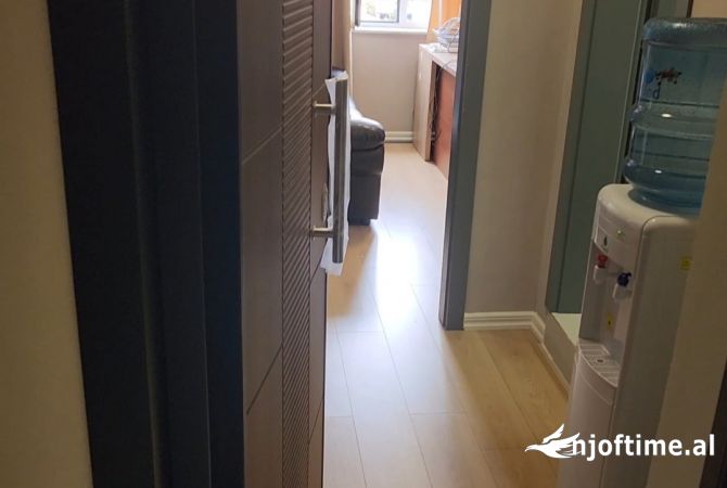 Ambient per Biznes ne Qender