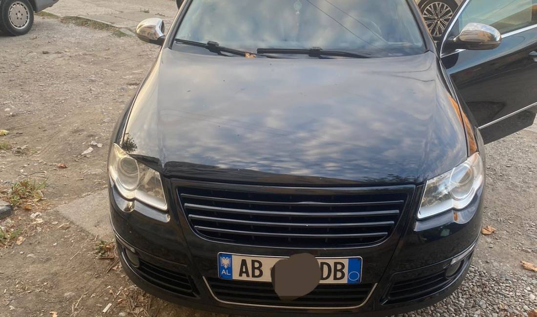 Makina ne shitje ne Shkoder, Volkswagen, 2007 Diesel,Kambio Automatik Pagesa 5,200  Euro.