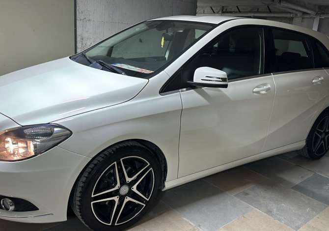 Makina ne shitje ne Tirane, Mercedes-Benz, 2014 Diesel,Kambio Automatik Pagesa 8,500  Euro.