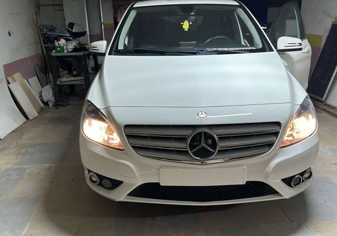 Makina ne shitje ne Tirane - 8,500 Euro