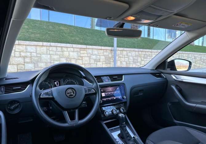 Makina ne shitje ne Tirane - 14,000 Euro