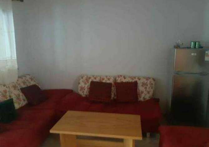 Shtepi me qera 3+1 ne Tirane - 6,700 Leke