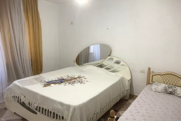 House for Rent 1+1 in Tirana - 30,000 Leke